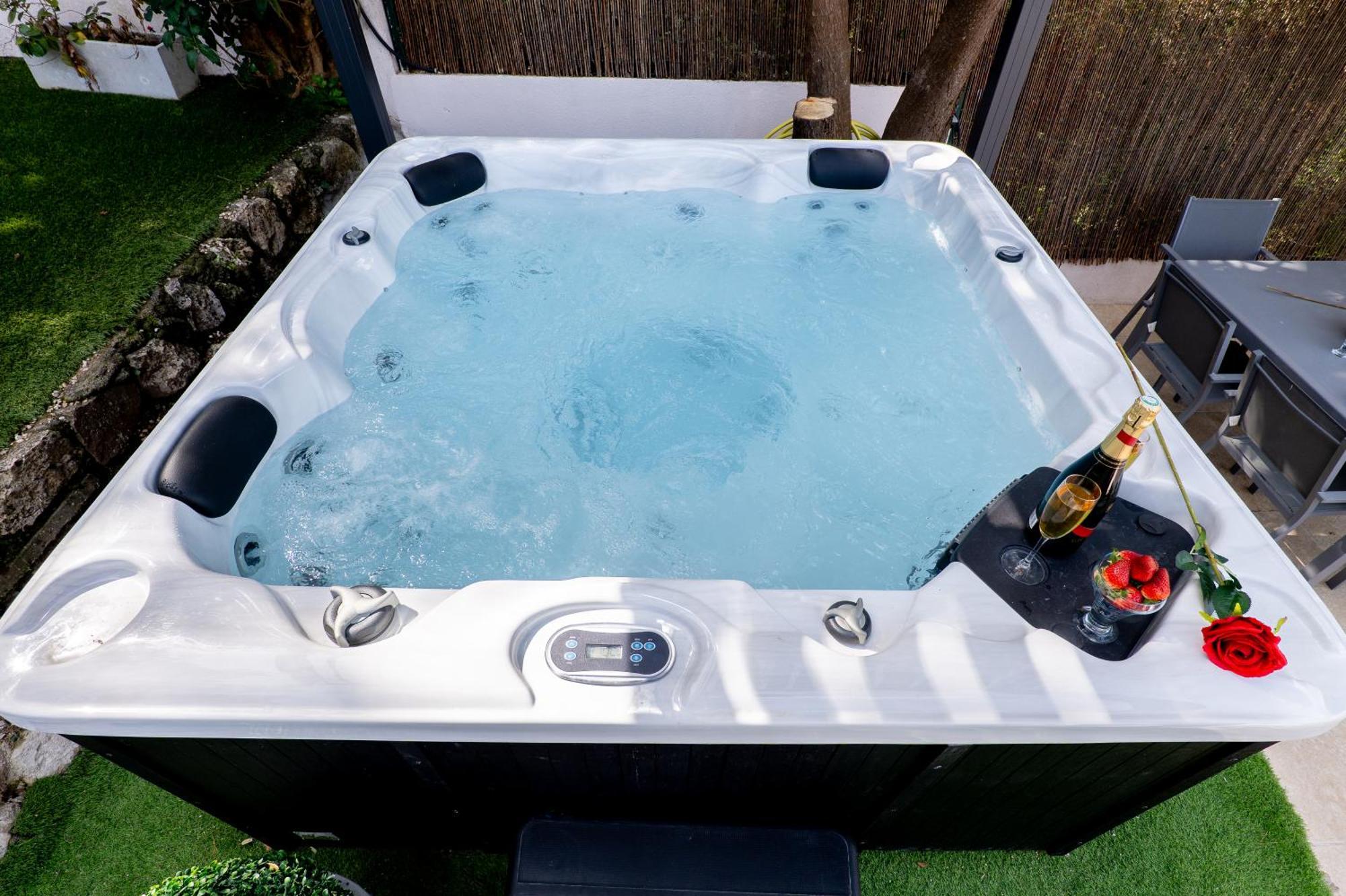 Vila Piscine-Jacuzzi-Videoprojecteur-Clim La Perle Rare Mougins Exteriér fotografie